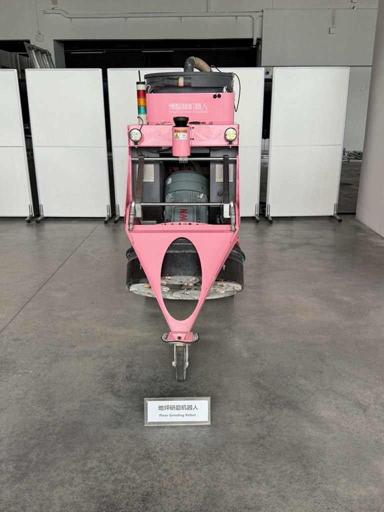 Мобильный робот Bright Dream Robotics для шлифовки пола